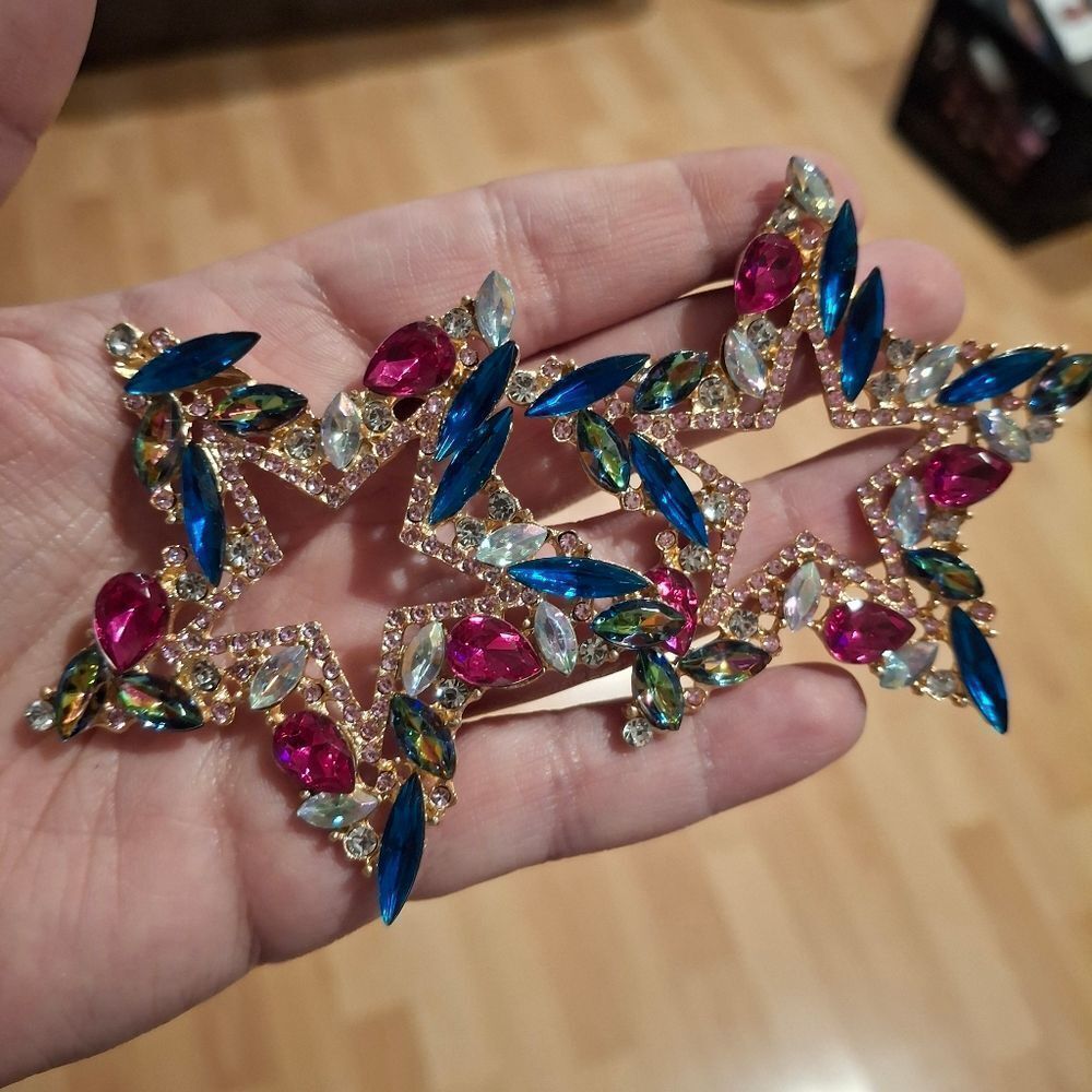 Colorful Rhinestone Star Earrings - Picture 4 of 4